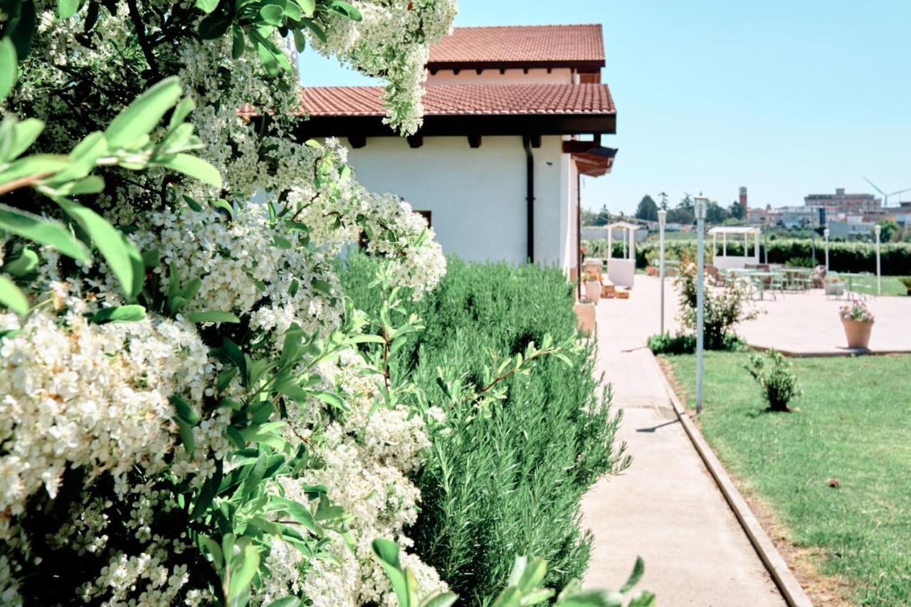 La Massaria Agriresort Orta Nova Εξωτερικό φωτογραφία