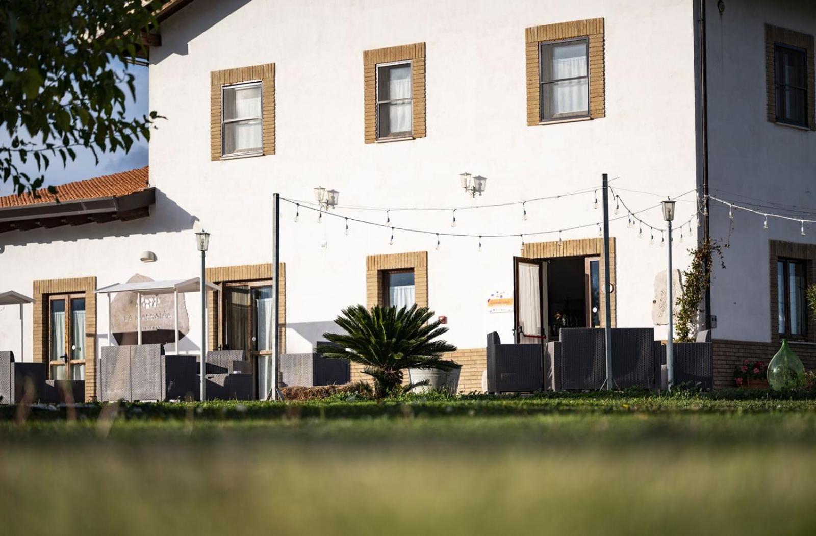 La Massaria Agriresort Orta Nova Εξωτερικό φωτογραφία